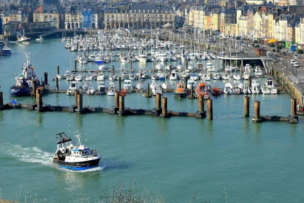 Appartement Centre Ville De Dieppe Exteriör bild